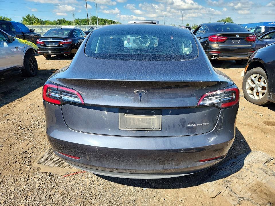 2022 TESLA MODEL 3 — Фото 6 из 12