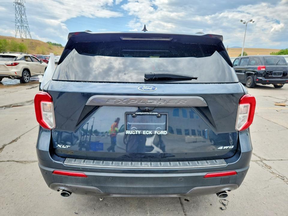 2022 FORD EXPLORER XLT — Фото 6 из 13