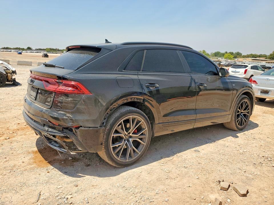 2022 AUDI Q8 PREMIUM PLUS S-LINE — Фото 3 из 13