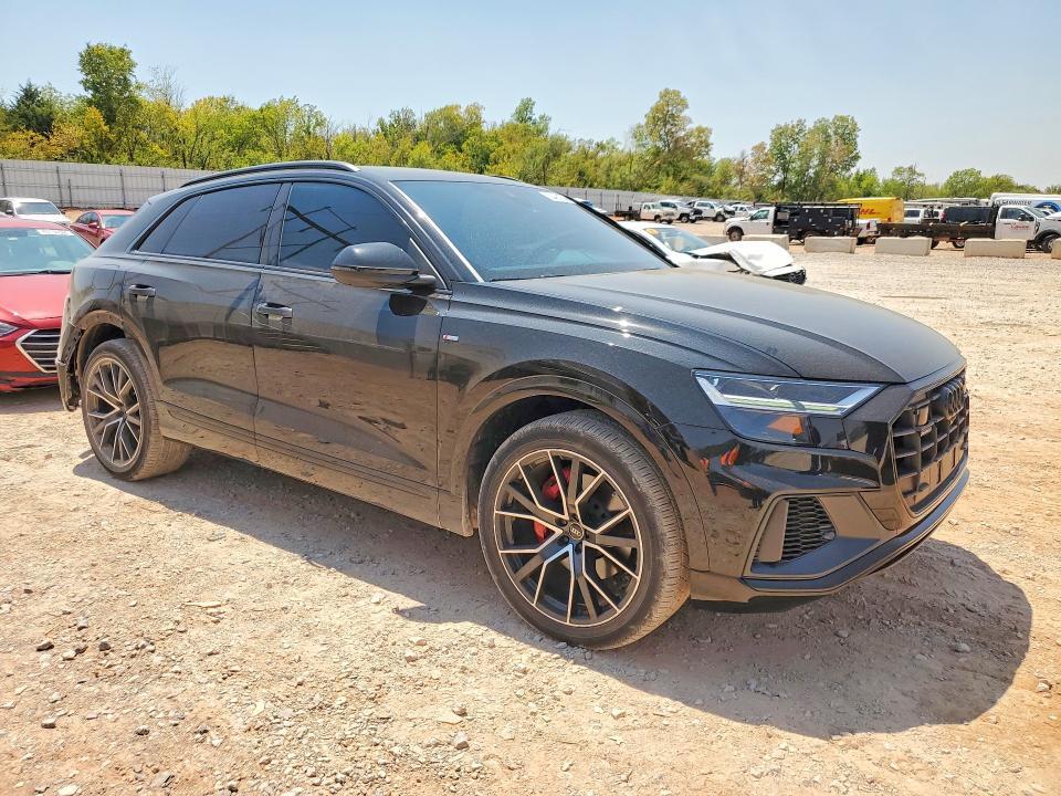 2022 AUDI Q8 PREMIUM PLUS S-LINE — Фото 4 из 13