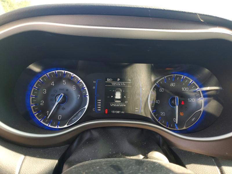 2022 CHRYSLER VOYAGER LX — Фото 9 из 13