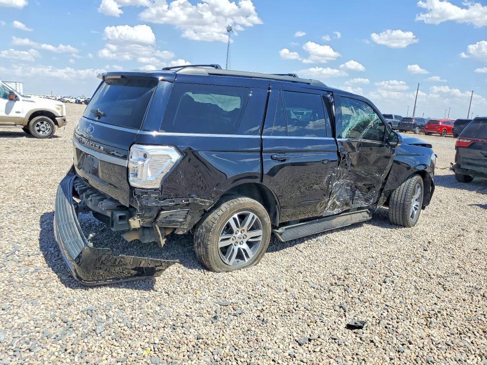 2022 FORD EXPEDITION XLT — Фото 3 из 13