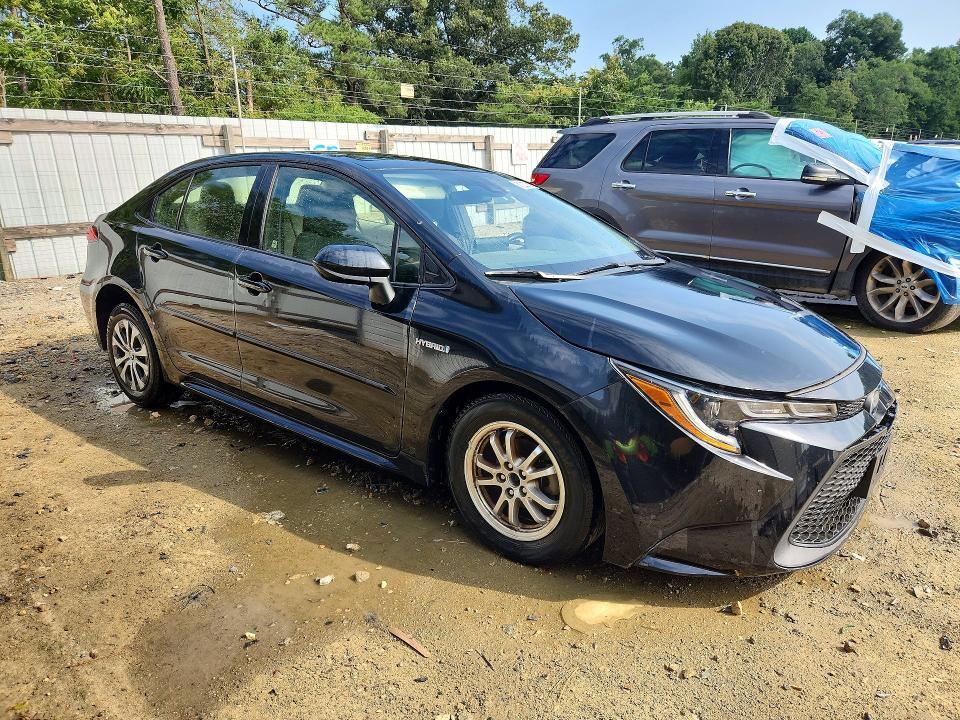 JTDEAMDE1MJ021763 2021 TOYOTA COROLLA photo no. 4