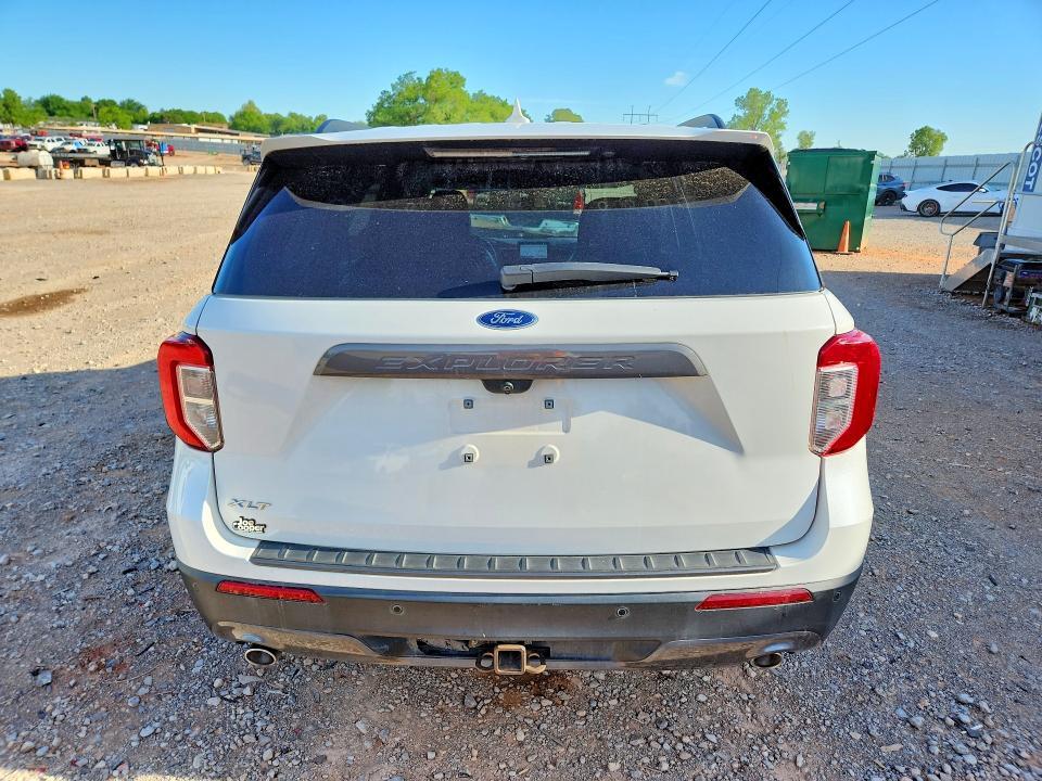 2021 FORD EXPLORER XLT — Фото 6 из 14