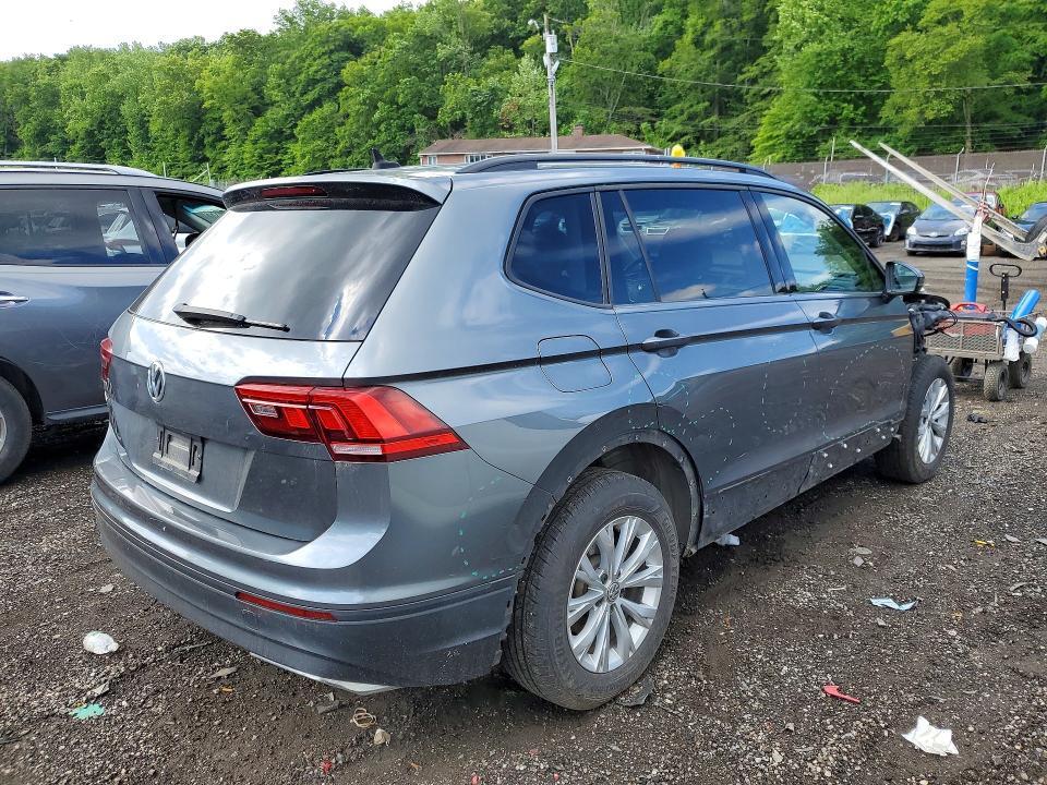 3VV1B7AX9LM180794 2020 VOLKSWAGEN TIGUAN photo no. 3