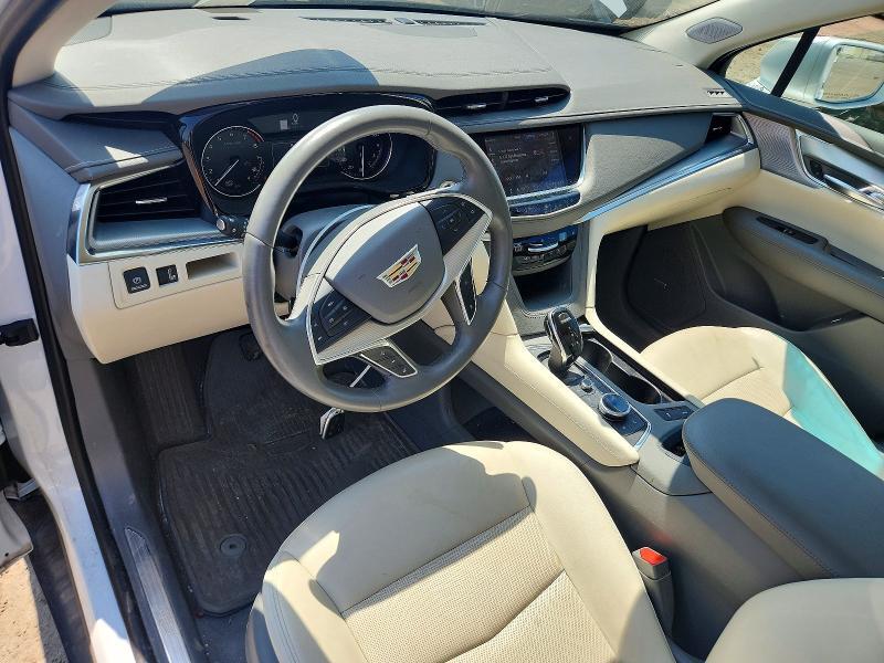 2020 CADILLAC XT5 PREMIUM LUXURY — Фото 8 из 13