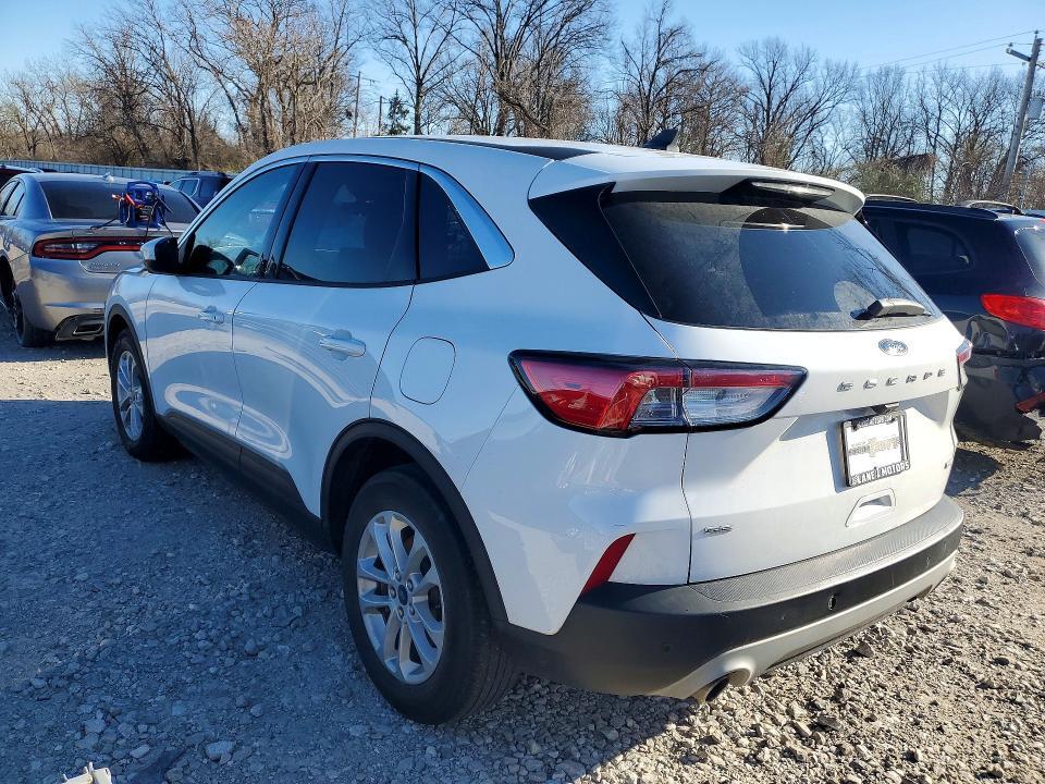 2020 FORD ESCAPE SE — Фото 2 из 12