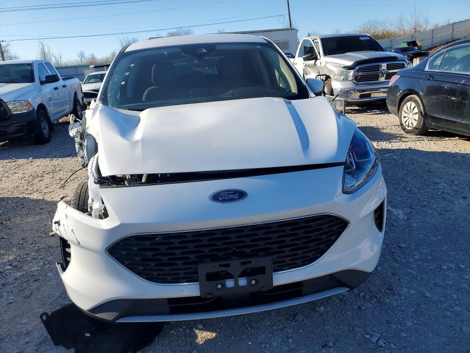 2020 FORD ESCAPE SE — Фото 5 из 12