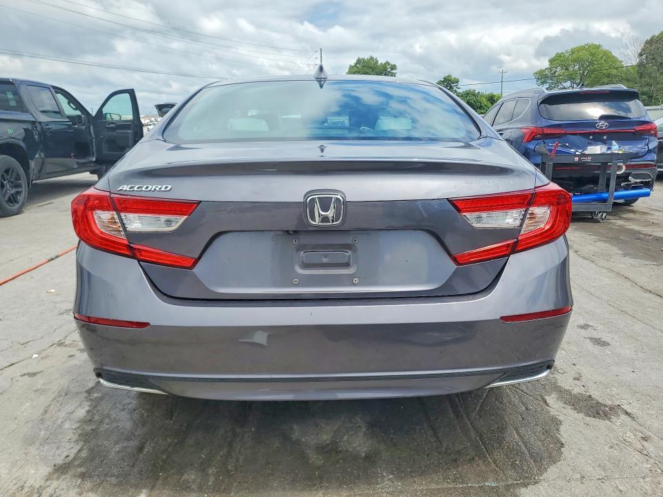 2020 HONDA ACCORD LX — Фото 6 из 13