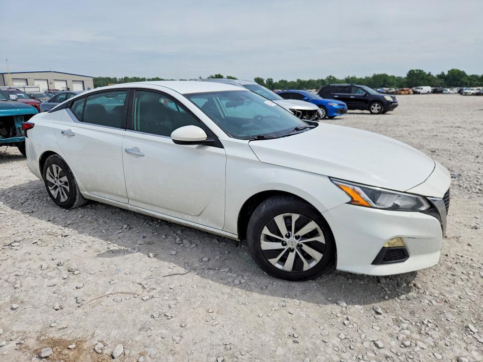 2020 NISSAN ALTIMA S — Фото 4 из 12