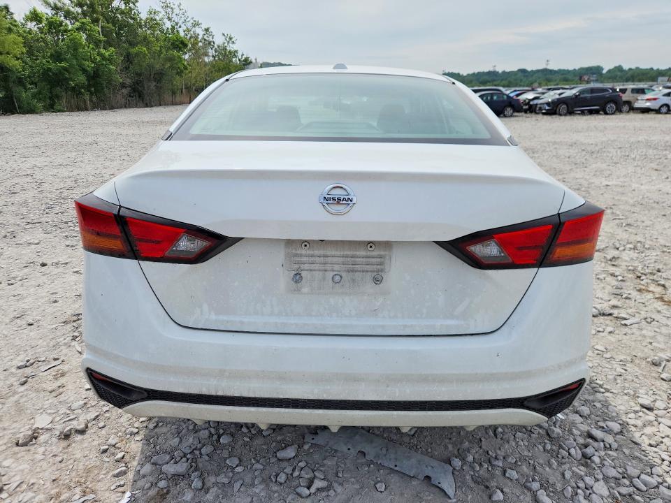 2020 NISSAN ALTIMA S — Фото 6 из 12