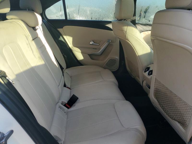 2020 MERCEDES-BENZ A 220 — Фото 10 из 12