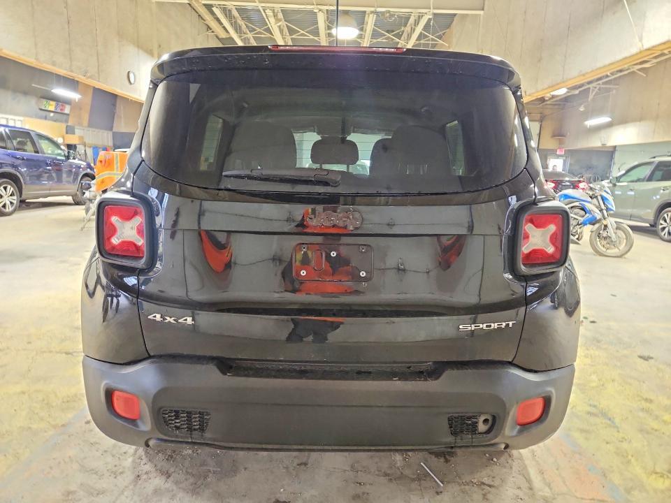 2016 JEEP RENEGADE SPORT — Фото 6 из 13