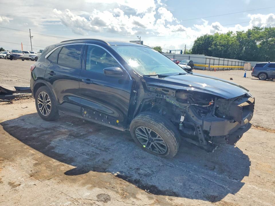 2020 FORD ESCAPE SEL — Фото 4 из 14