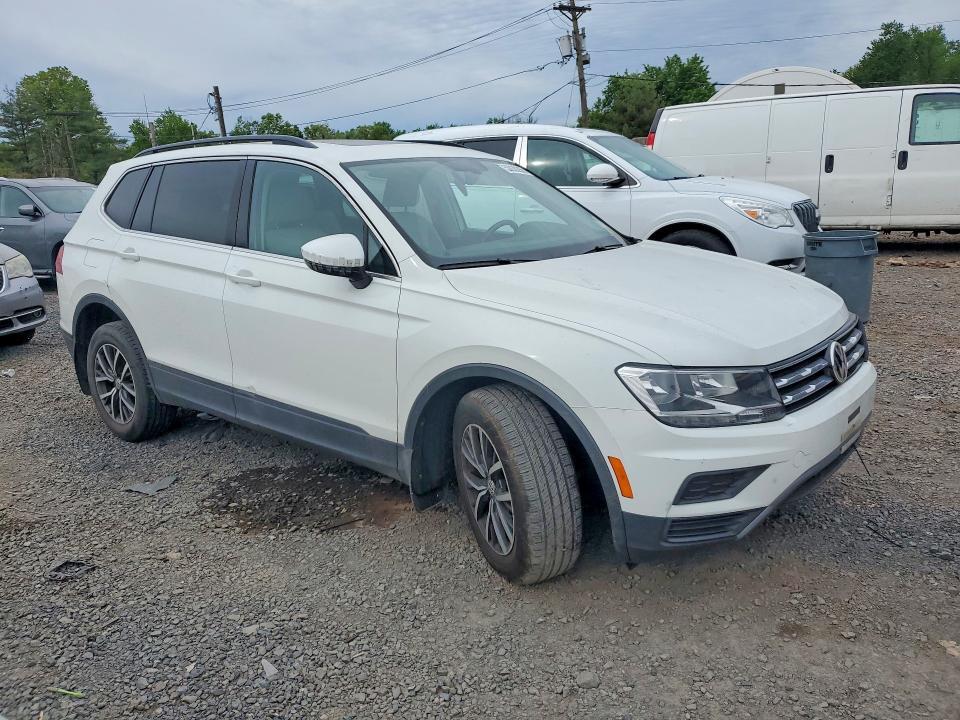 2019 VOLKSWAGEN TIGUAN SE — Фото 4 из 13