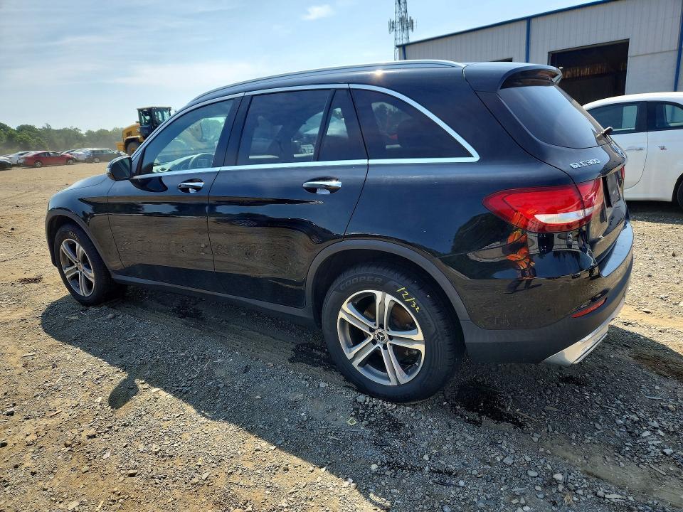 2019 MERCEDES-BENZ GLC 300 4MATIC — Фото 2 из 13