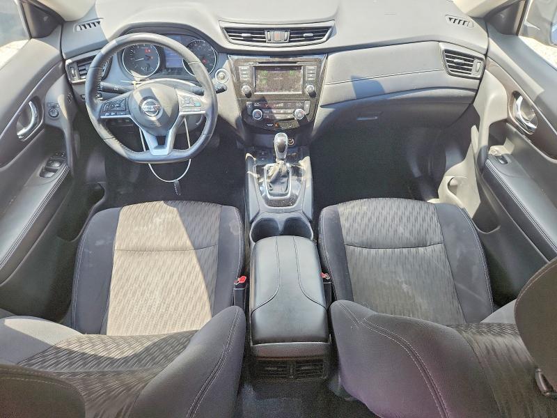 2019 NISSAN ROGUE SV — Фото 8 из 13