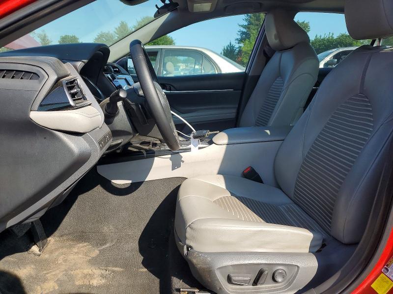 2019 TOYOTA CAMRY SE — Фото 7 из 12