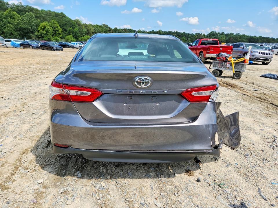 2019 TOYOTA CAMRY LE — Фото 6 из 12
