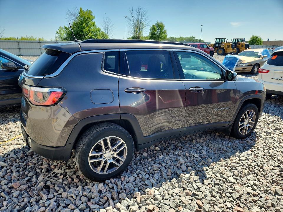 2019 JEEP COMPASS LATITUDE — Фото 3 из 13