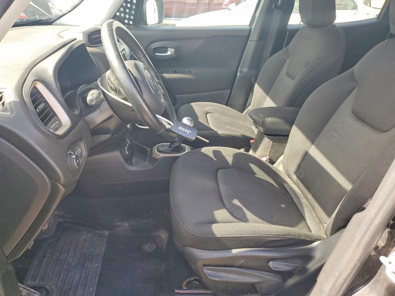 2016 JEEP RENEGADE LATITUDE — Фото 7 из 12