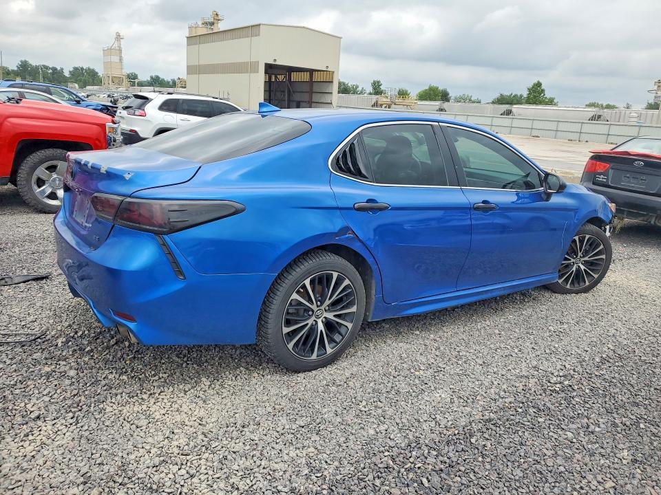 2019 TOYOTA CAMRY SE — Фото 3 из 12