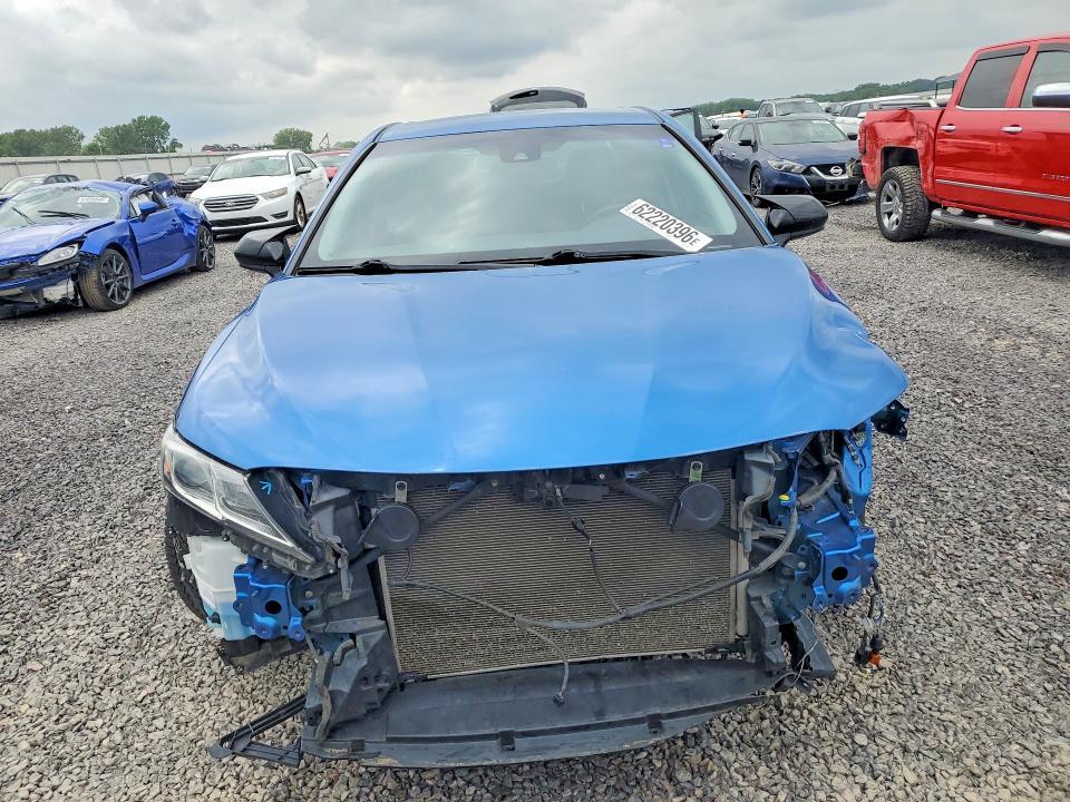 2019 TOYOTA CAMRY SE — Фото 5 из 12