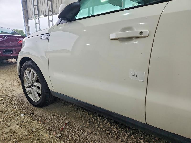 2019 KIA SOUL + — Фото 13 из 14