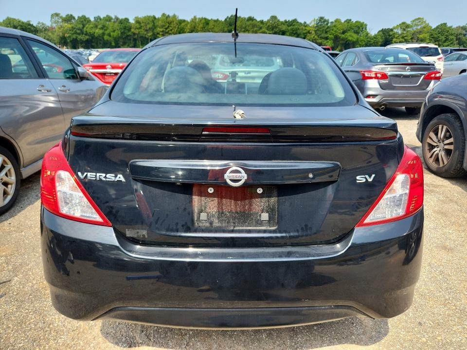 2019 NISSAN VERSA SV — Фото 6 из 13
