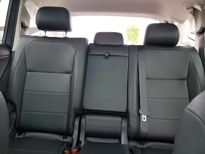 3VV3B7AXXKM065063 2019 VOLKSWAGEN TIGUAN photo no. 10