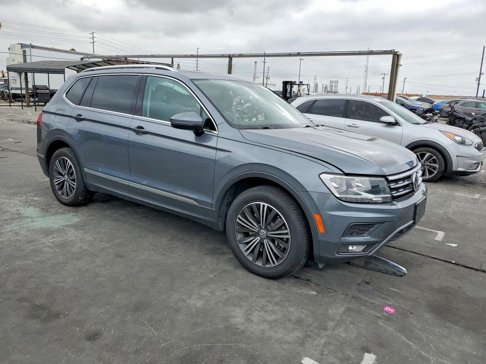 3VV3B7AXXKM065063 2019 VOLKSWAGEN TIGUAN photo no. 4