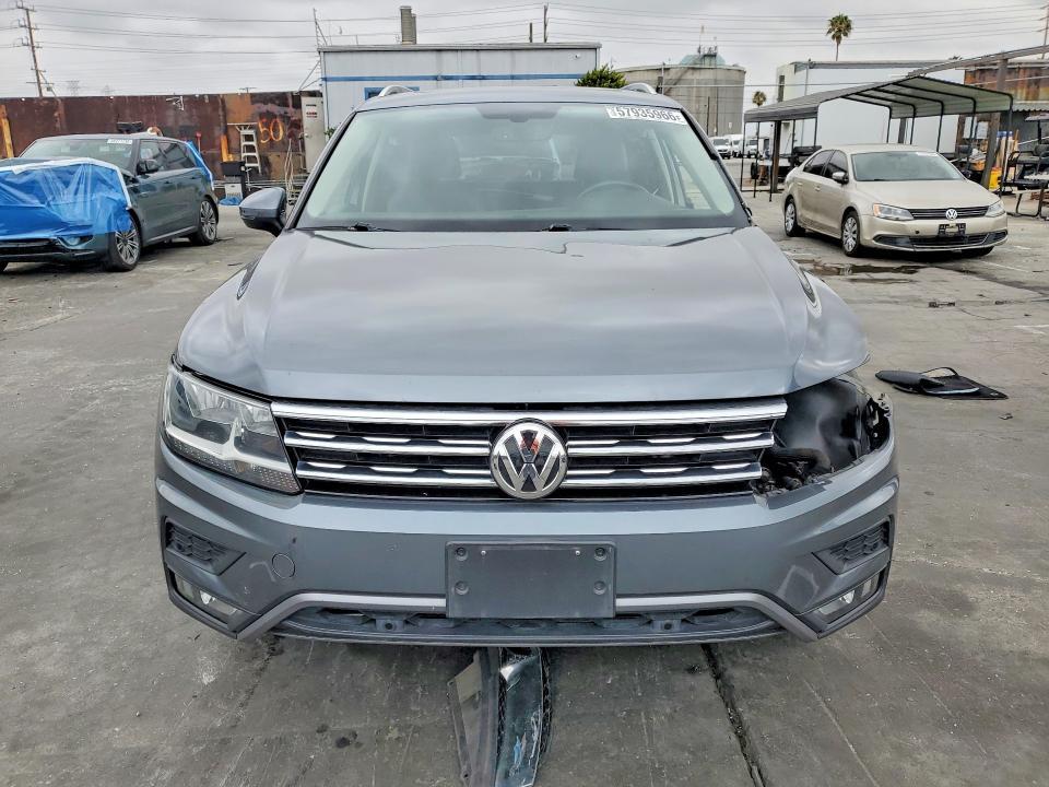 3VV3B7AXXKM065063 2019 VOLKSWAGEN TIGUAN photo no. 5