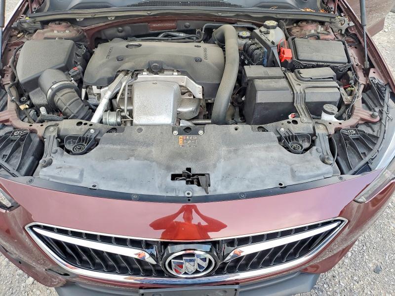 W04GM6SX1J1070323 2018 BUICK REGAL photo no. 11