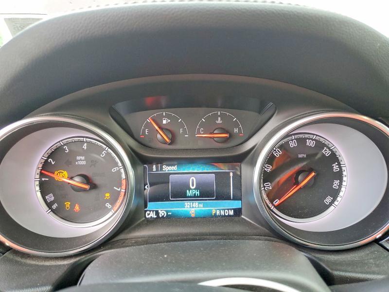 W04GM6SX1J1070323 2018 BUICK REGAL photo no. 9