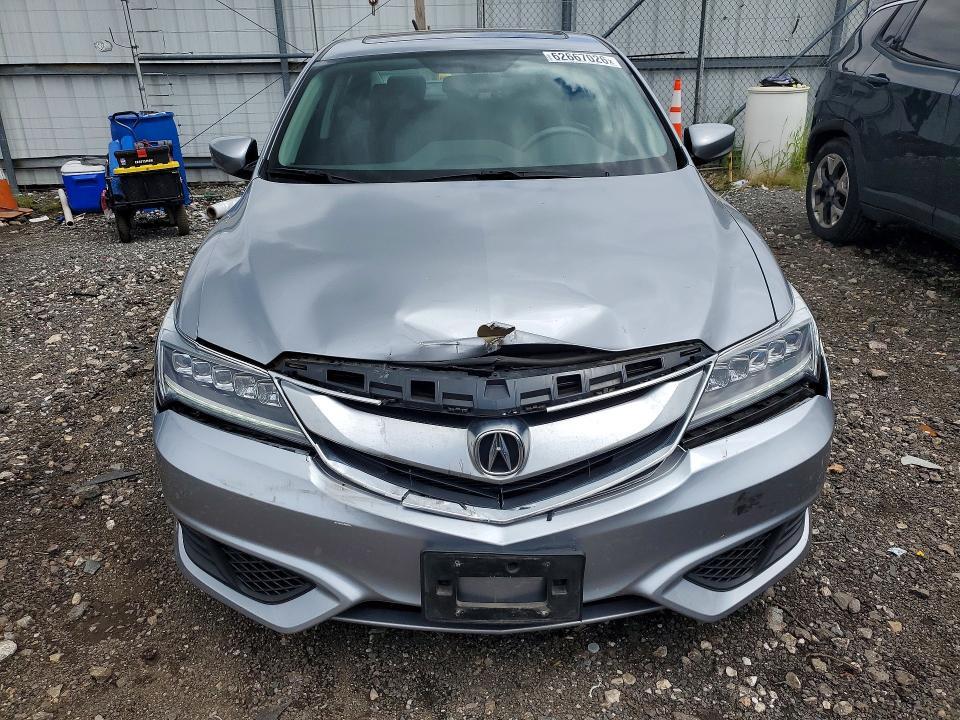 19UDE2F39JA005243 2018 ACURA ILX photo no. 5