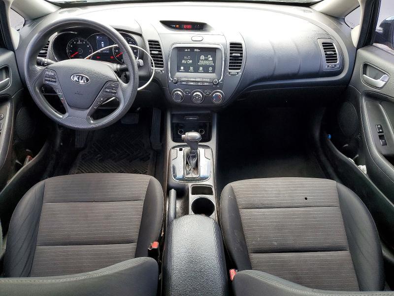 2018 KIA FORTE LX — Фото 8 из 12