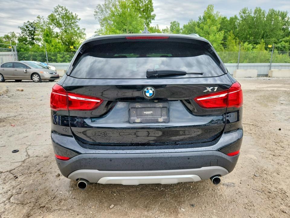 2018 BMW X1 XDRIVE28I — Фото 6 из 13