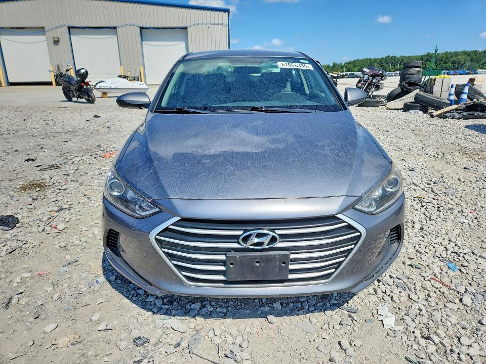 2018 HYUNDAI ELANTRA SEL — Фото 5 из 12