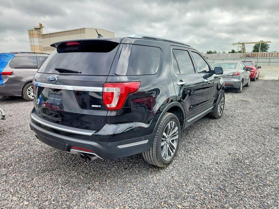 2018 FORD EXPLORER PLATINUM — Фото 3 из 13