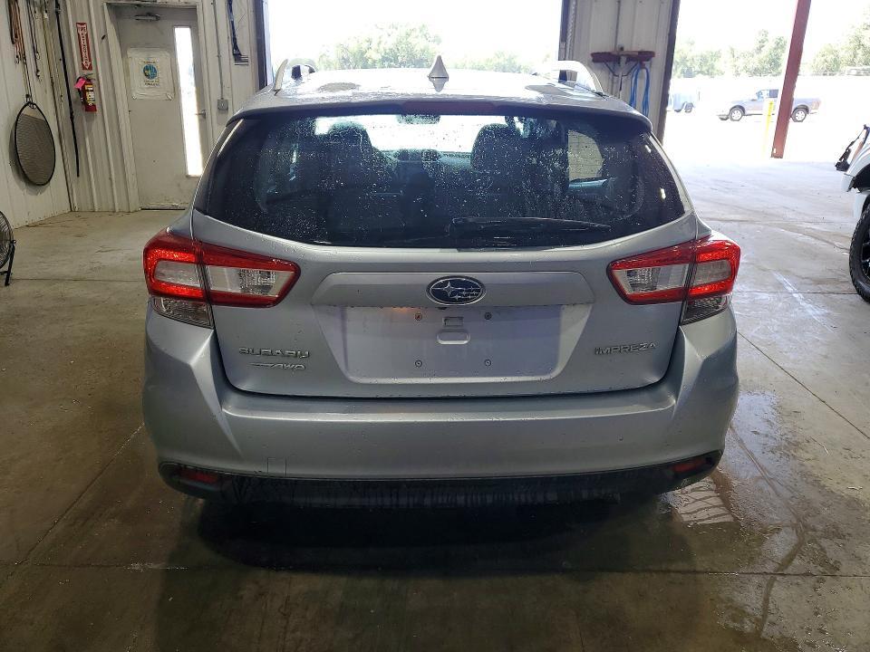 2018 SUBARU IMPREZA PREMIUM — Фото 6 из 13