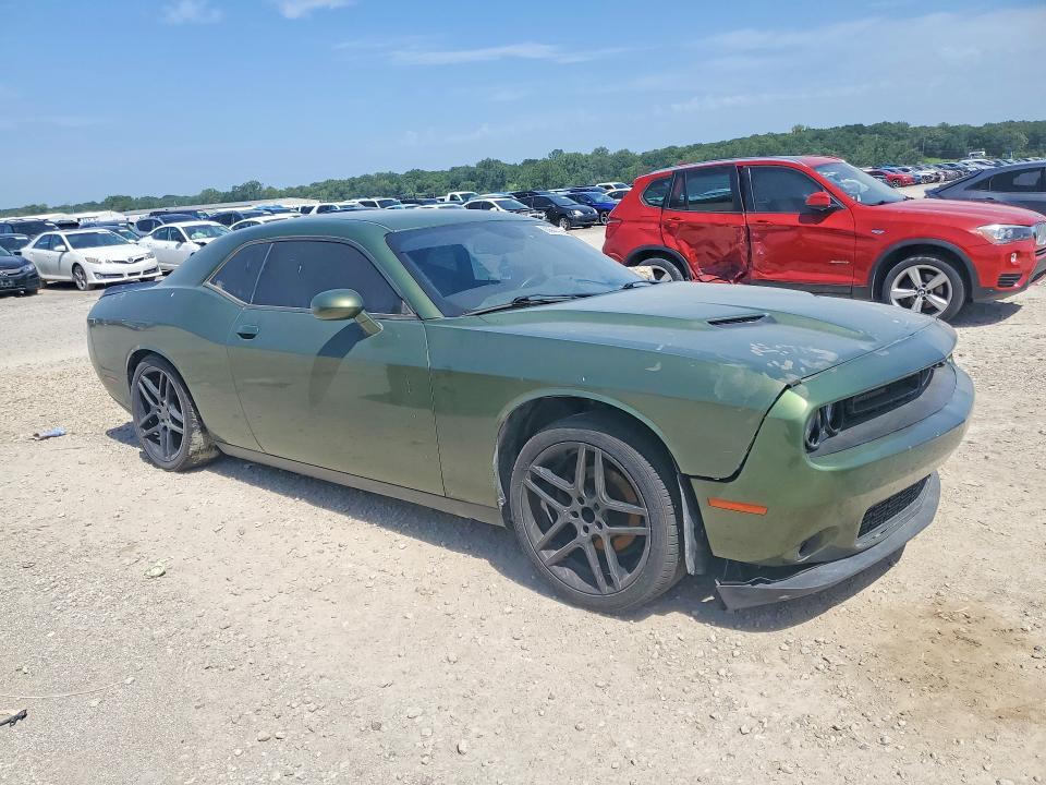 2018 DODGE CHALLENGER SXT — Фото 4 из 12