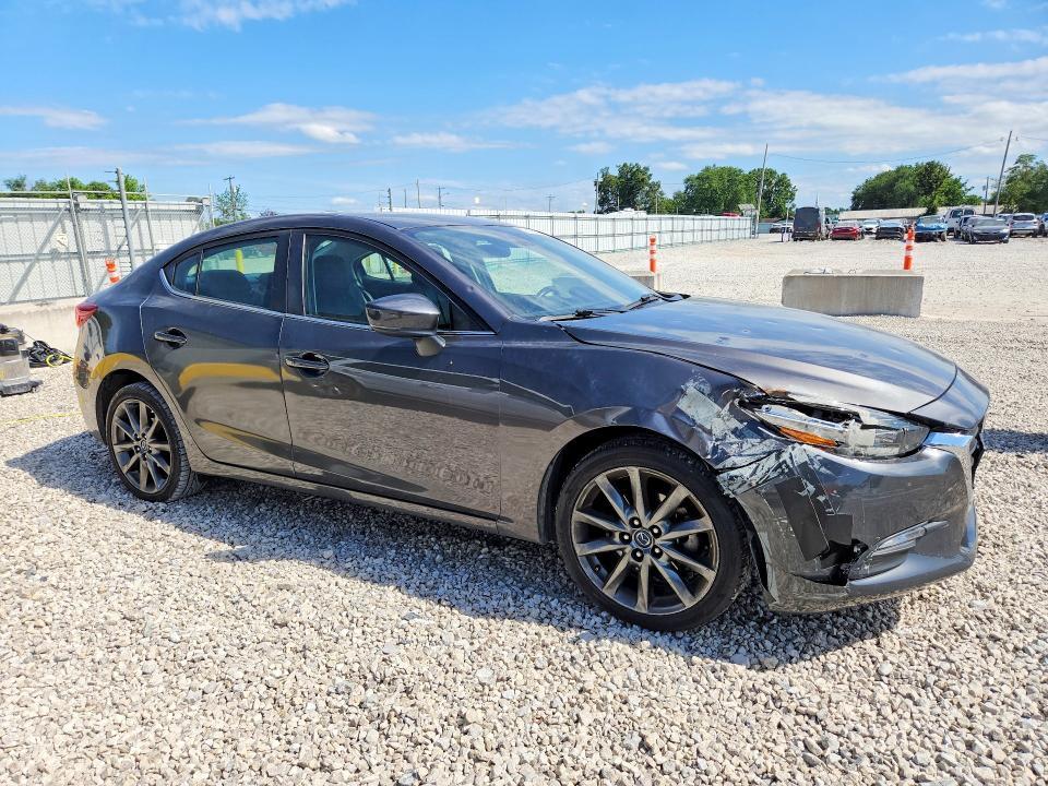 2018 MAZDA 3 TOURING — Фото 4 из 13