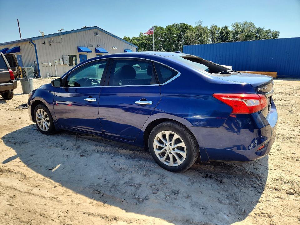 3N1AB7AP5JY344971 2018 NISSAN SENTRA photo no. 2