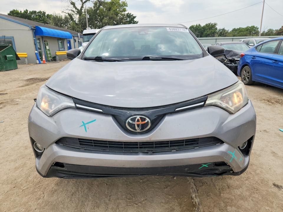2018 TOYOTA RAV4 LE — Фото 5 из 13