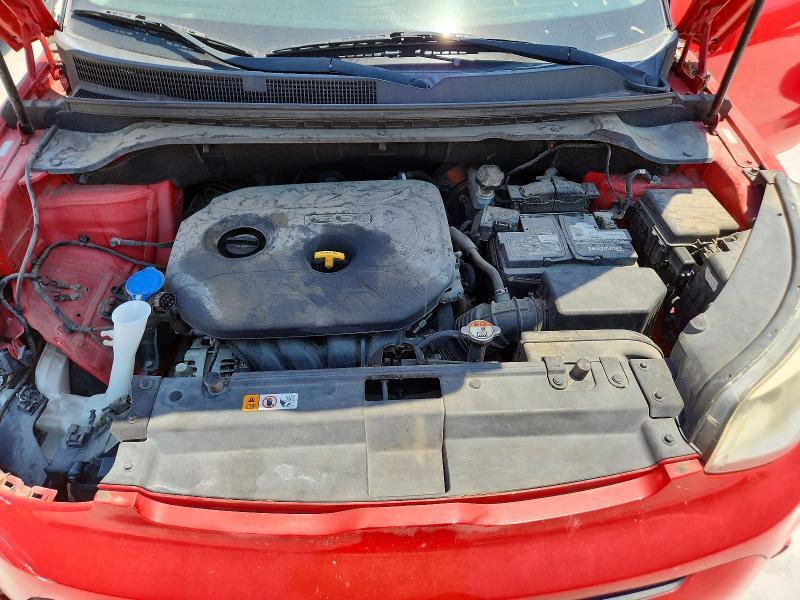 KNDJP3A55J7603689 2018 KIA SOUL photo no. 12