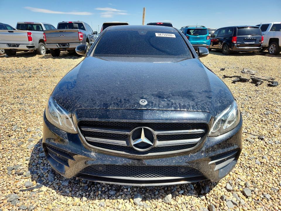 2018 MERCEDES-BENZ E 400 4MATIC — Фото 5 из 13