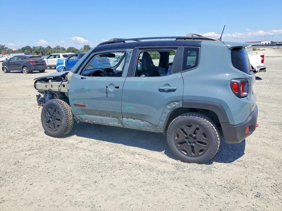 2018 JEEP RENEGADE TRAILHAWK — Фото 2 из 12