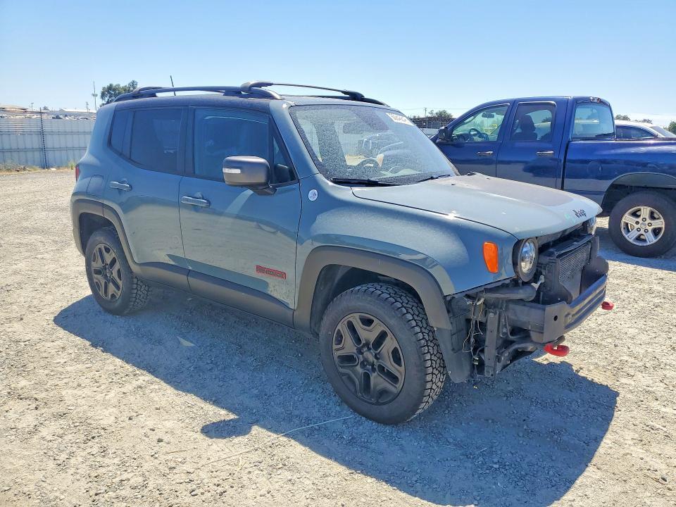2018 JEEP RENEGADE TRAILHAWK — Фото 4 из 12