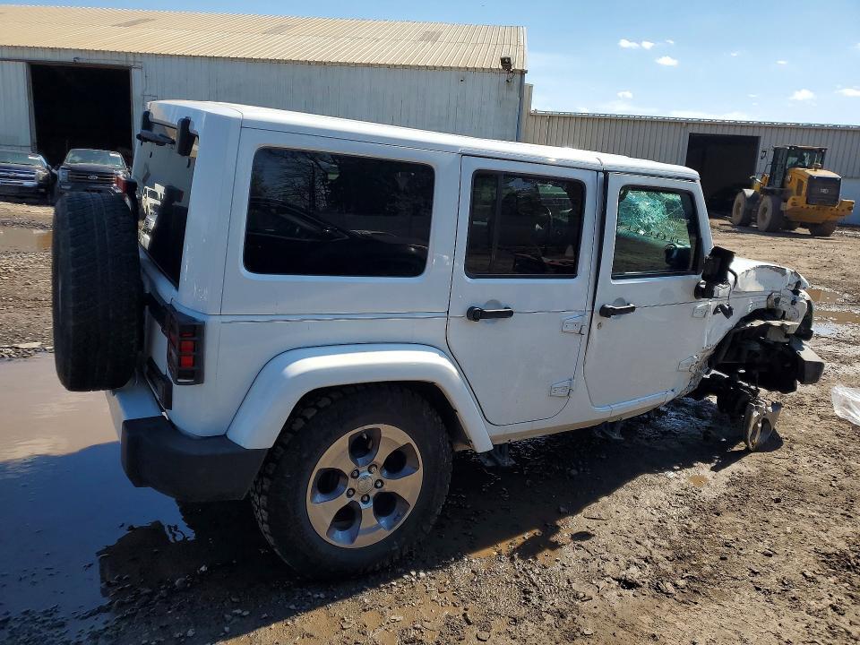 2016 JEEP WRANGLER UNLIMITED SAHARA — Фото 3 из 13