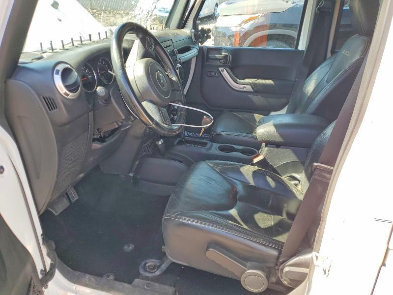 2016 JEEP WRANGLER UNLIMITED SAHARA — Фото 7 из 13